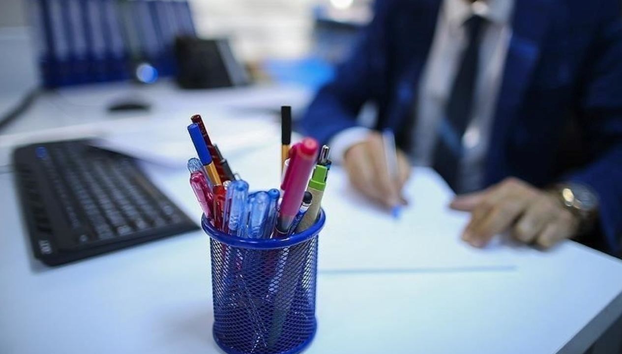 Bir ülke daha “haftada 4 gün mesaiyi” tartışıyor