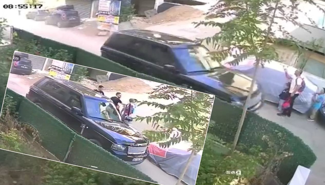 Hız uyarısı yapan babaya çocuklarının yanında tokat attı