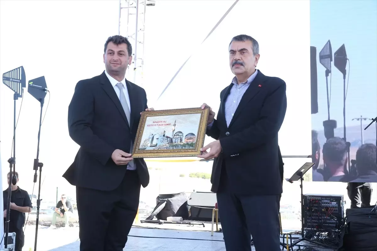 milli egitim bakani tekin 9 uluslararasi seyyid sultan sucaaddin veli anma etkinliginde konustu aciklamasi bsPA9qsk