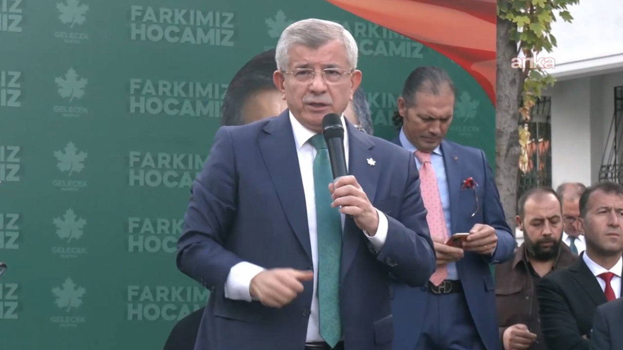 Ahmet Davutoğlu partisinin yeni genel merkezini açtı: ‘Muhalefet trollerine boyun eğmeyiz’