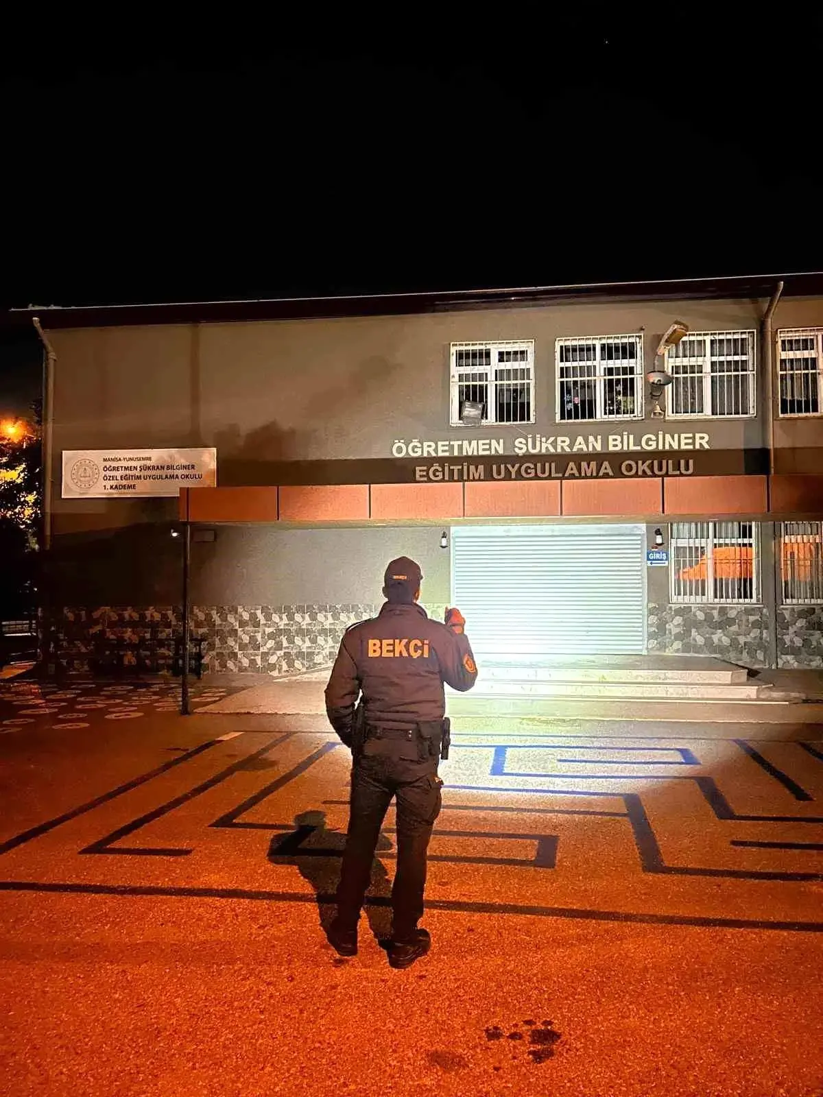 Manisa’da Okul Çevrelerinde Gece Denetimleri