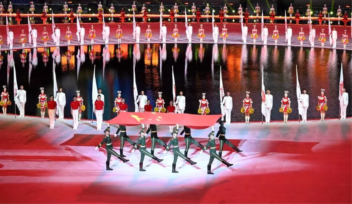 15. Çin Ulusal Oyunları Görkemli Törenle Başladı