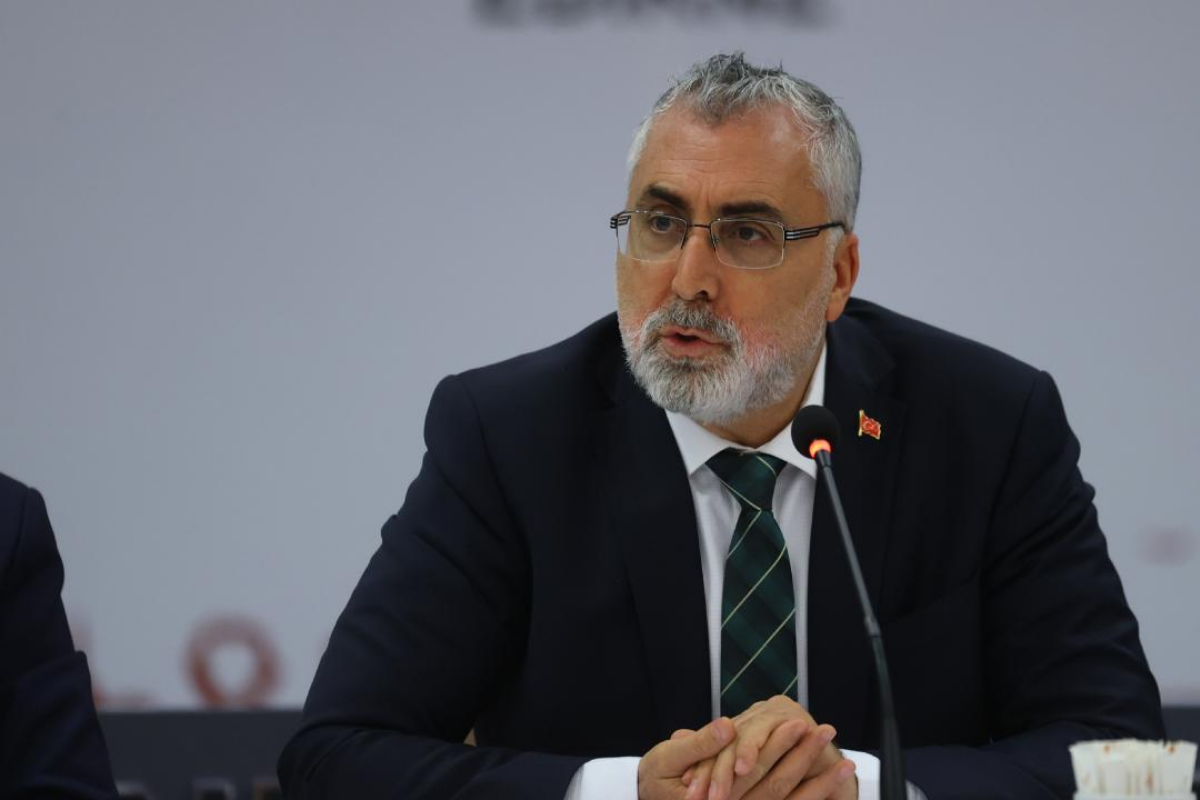 Çalışma ve Sosyal Güvenlik Bakanı Vedat Işıkhan, iş gücü istatistiklerini değerlendirdi