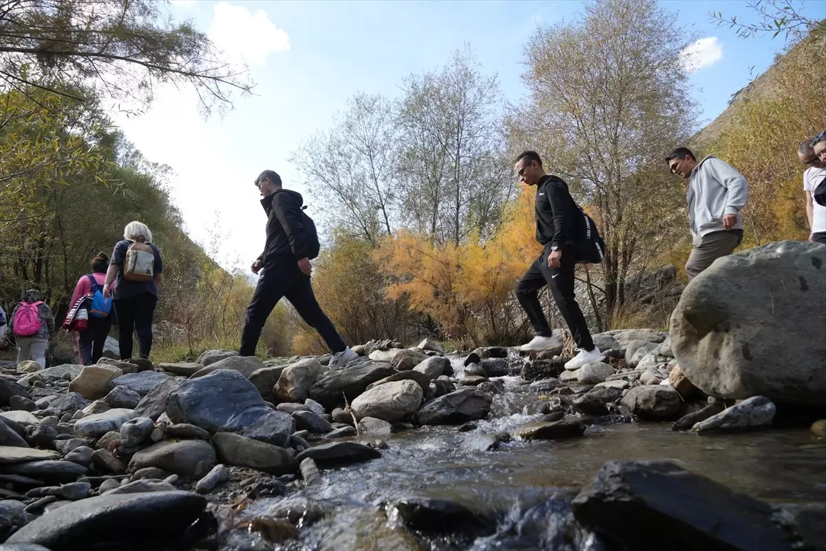 Muş’ta Doğa Yürüyüşü Etkinliği