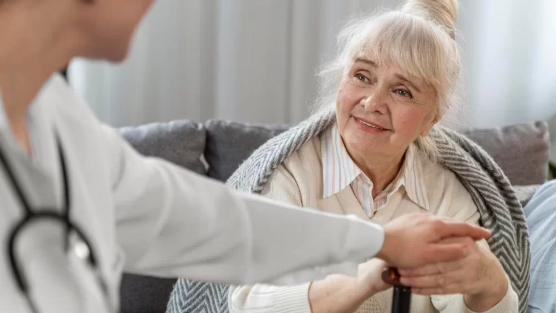 Yaşlı Bakımı Sektörü Hızla Büyüyor: Türkiye ‘Gümüş Ekonomiyi’ Nasıl Fırsata Dönüştürebilir?