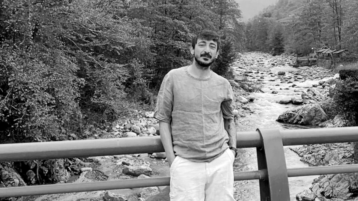 Biz bu ülkenin dublörüyüz