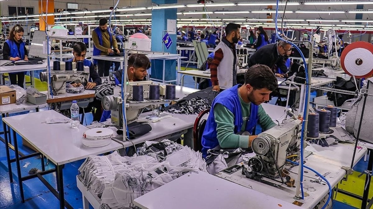 İŞKUR geçen yıl 1 milyon 479 bin kişiyi işe yerleştirdi