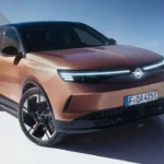 2028de-yolda-opelden-yeni-elektrikli-suv-VEsfDu1l