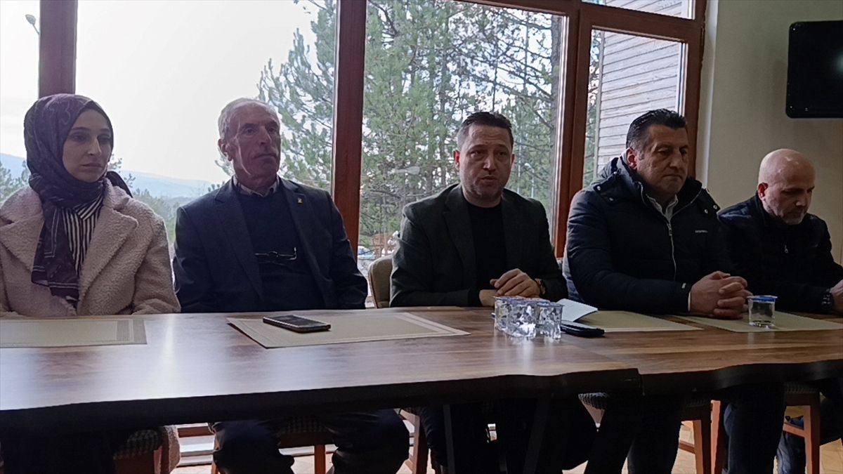 AK Parti Pazaryeri’nde Danışma Toplantısı Gerçekleşti