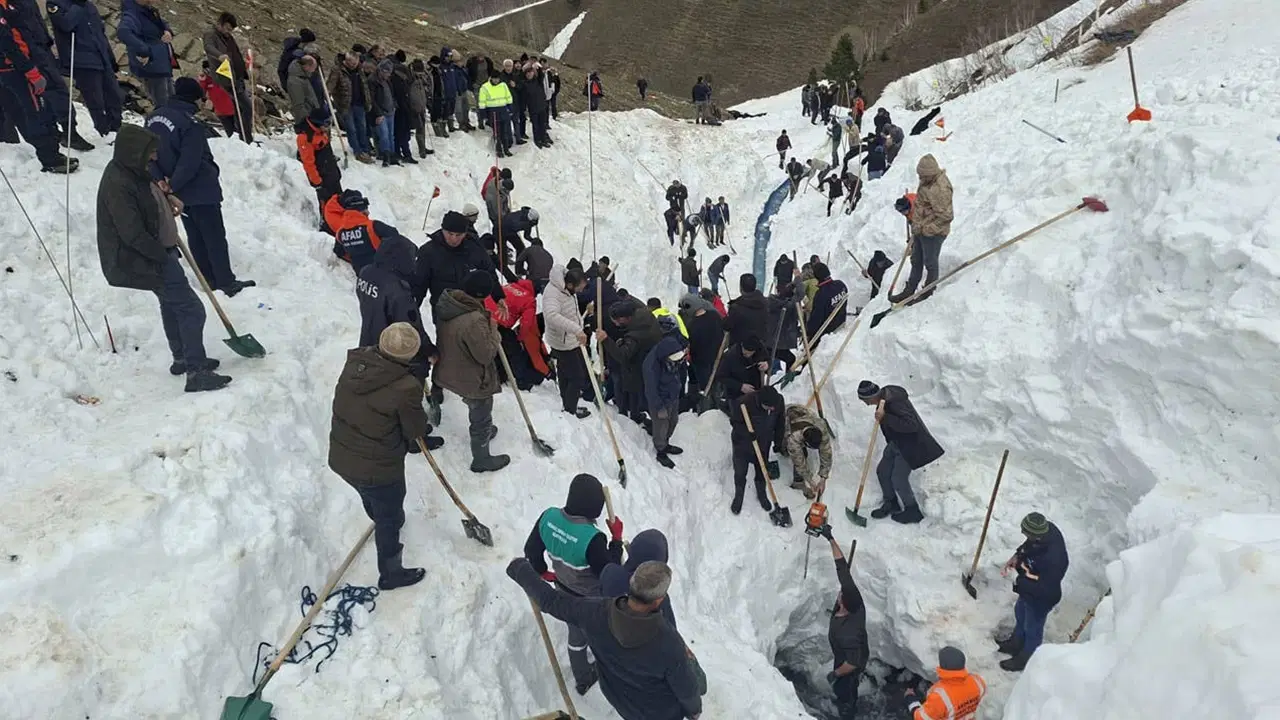 artvinden-125-gun-sonra-aci-haber-kayip-coban-bulent-gezerin-cesedi-7-metre-karin-Ti1dgHDI